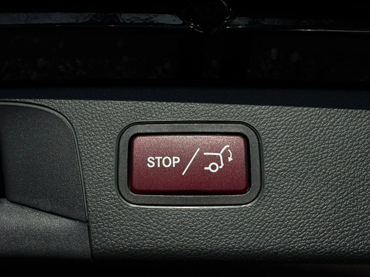 Mercedes GLC 200 - Zdjęcie 32