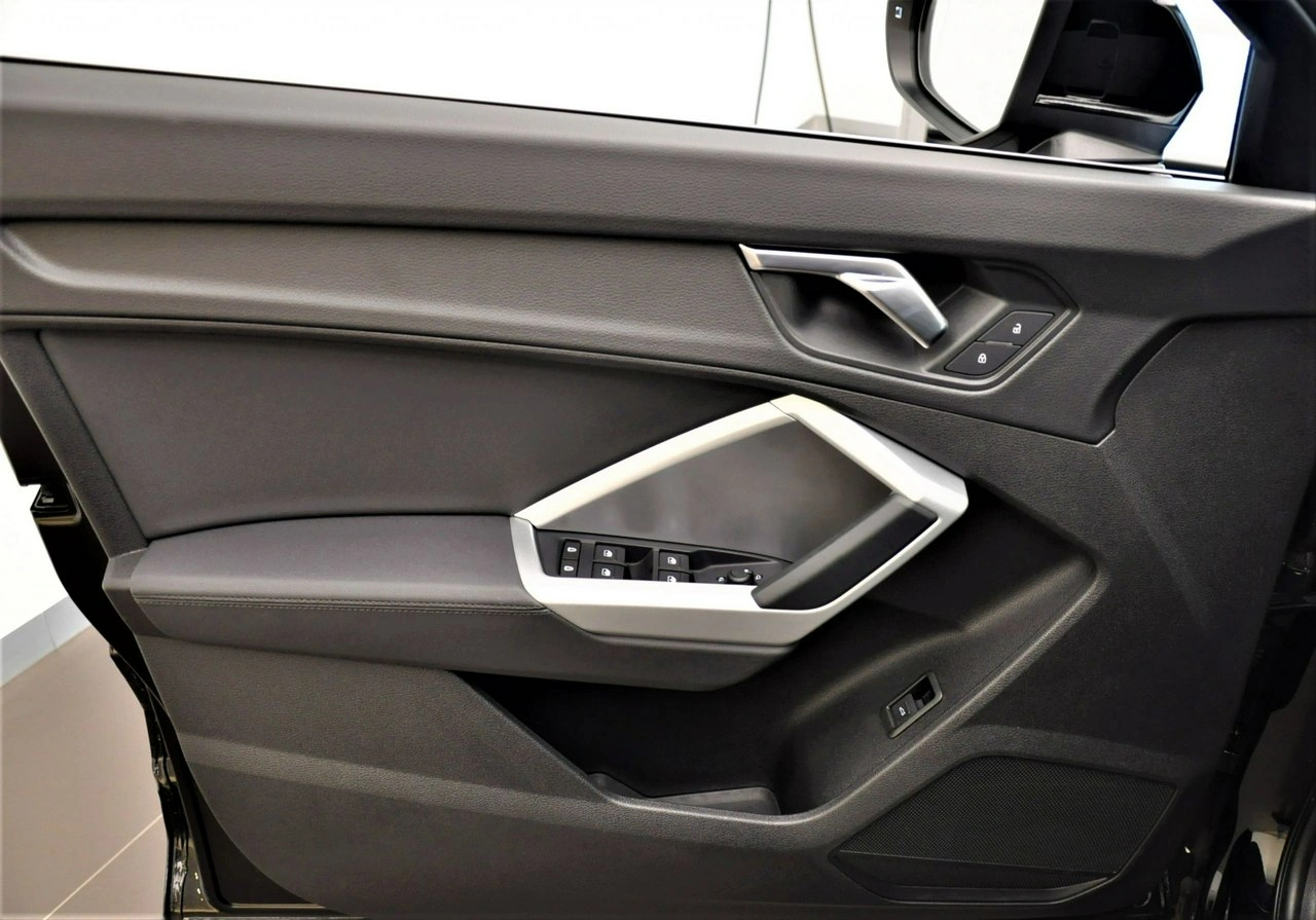 Audi Q3 - Zdjęcie 24