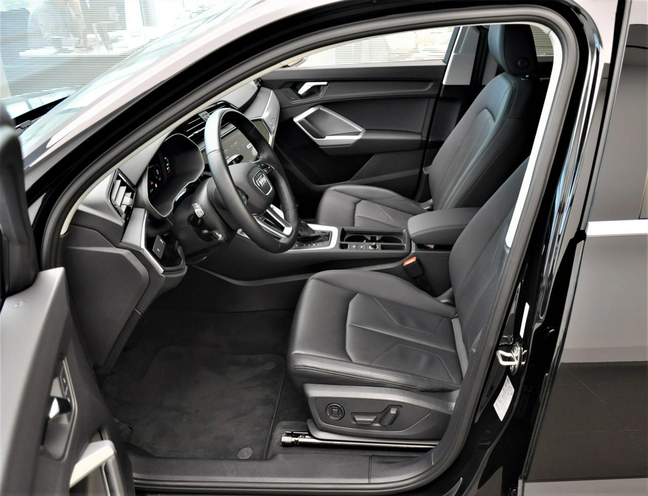 Audi Q3 - Zdjęcie 11