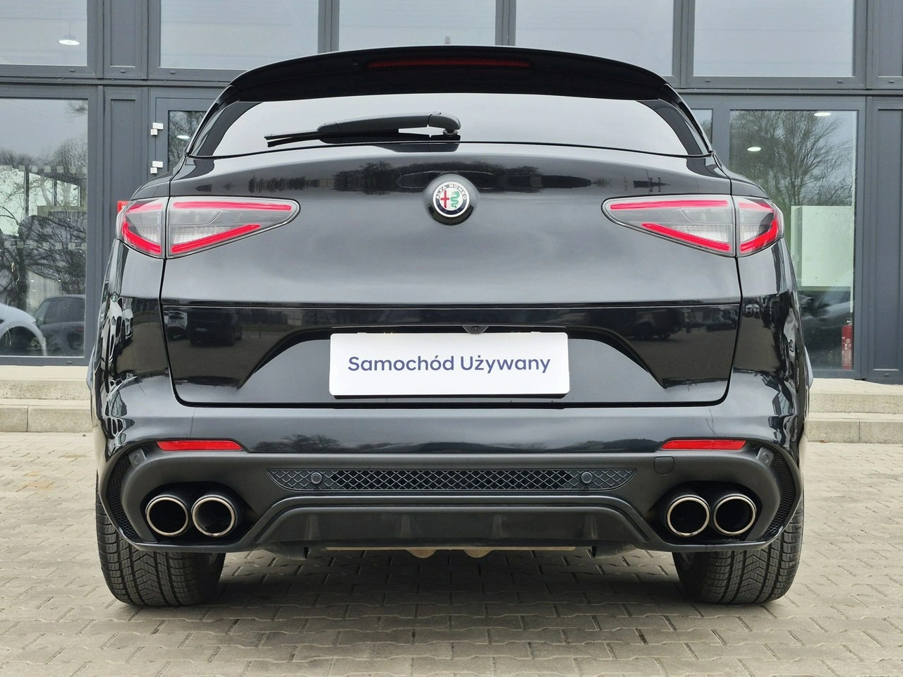 Alfa Romeo Stelvio - Zdjęcie 9