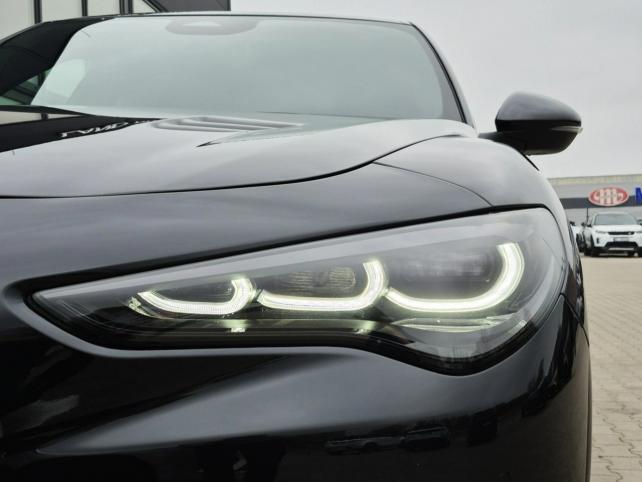 Alfa Romeo Stelvio - Zdjęcie 15