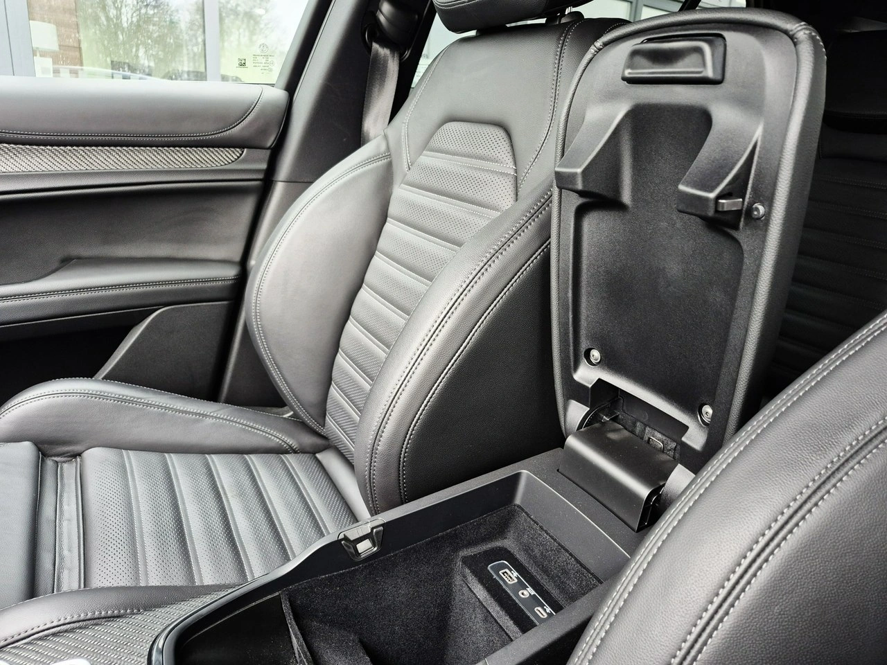 Alfa Romeo Stelvio - Zdjęcie 47