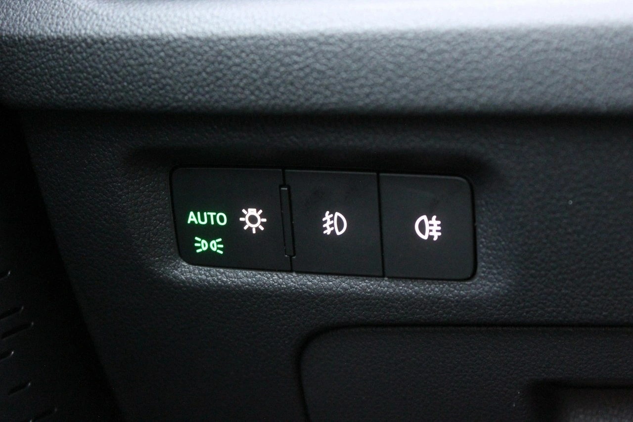 Skoda Octavia - Zdjęcie 17