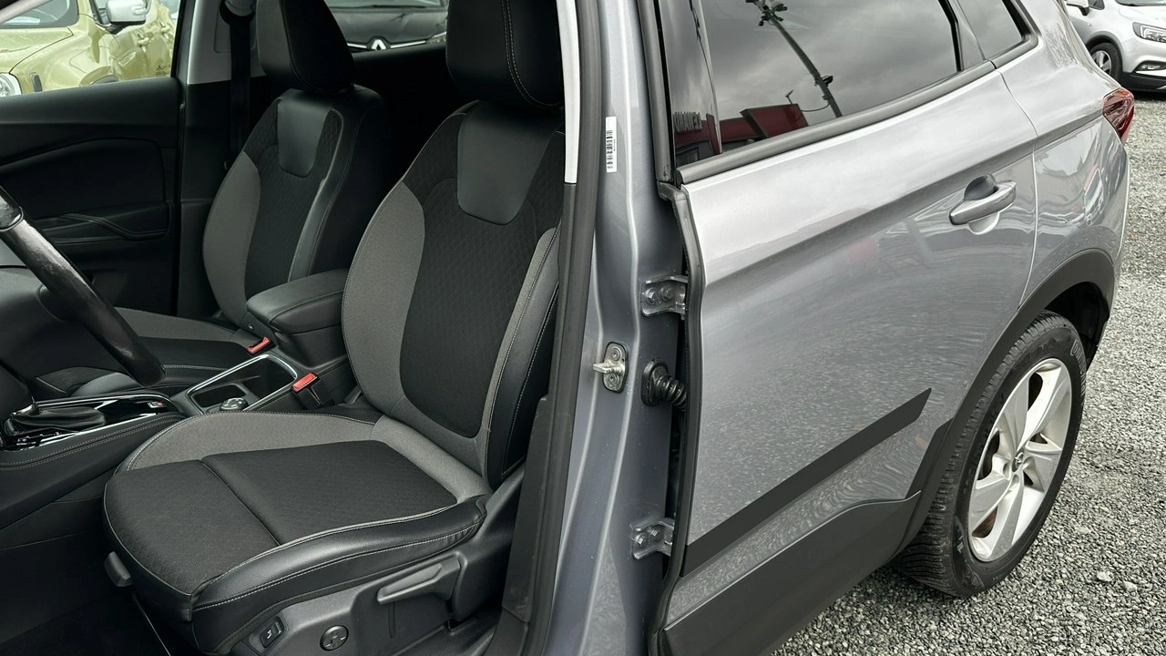 Opel Grandland X - Zdjęcie 24