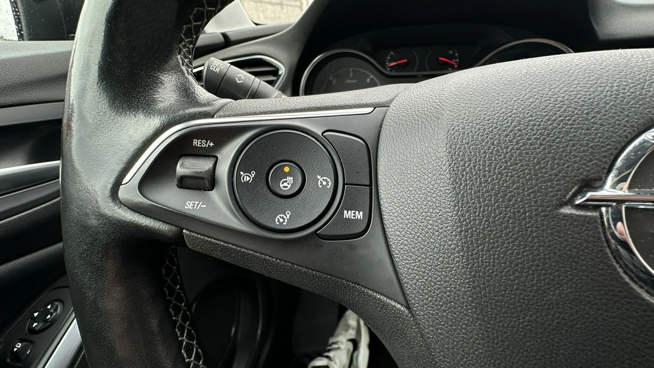 Opel Grandland X - Zdjęcie 28