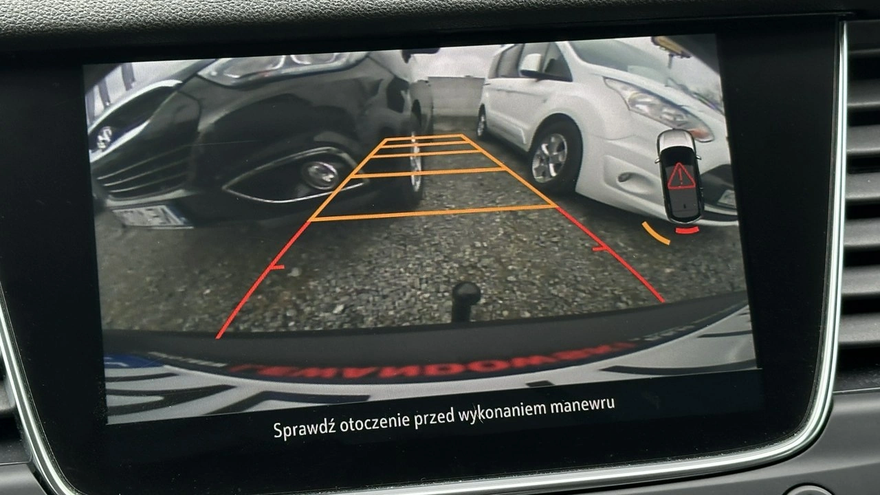 Opel Grandland X - Zdjęcie 32