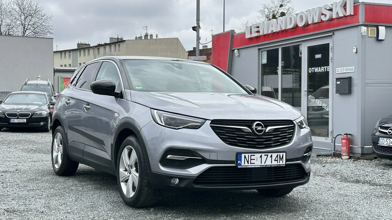 Opel Grandland X - Główne zdjęcie