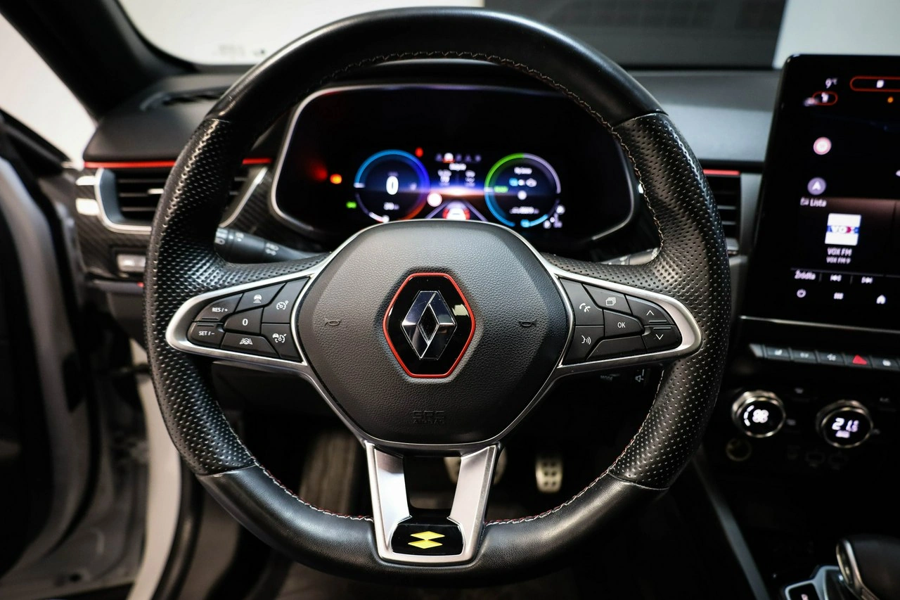 Renault Arkana - Zdjęcie 23