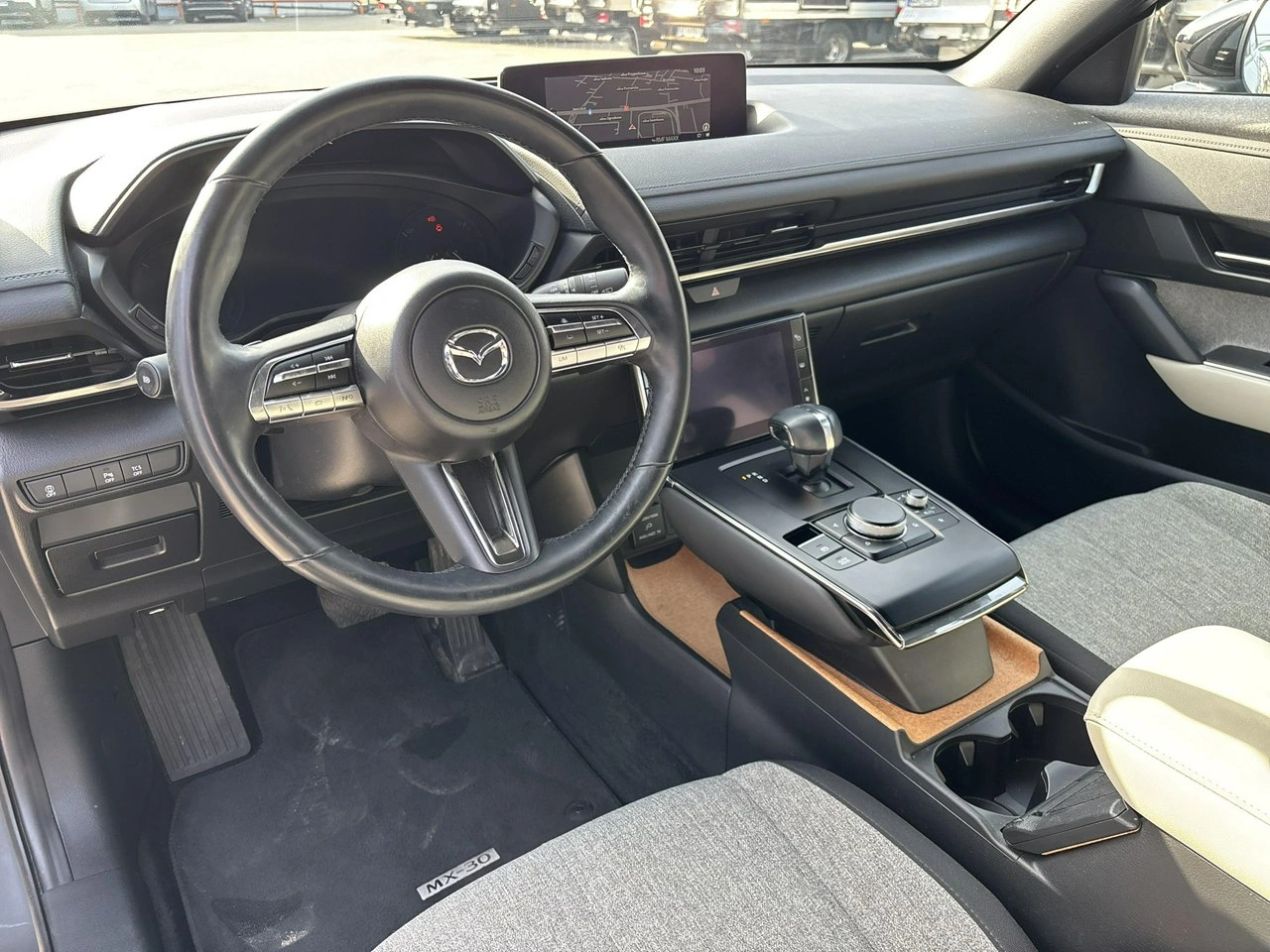 Mazda MX-30 - Zdjęcie 13