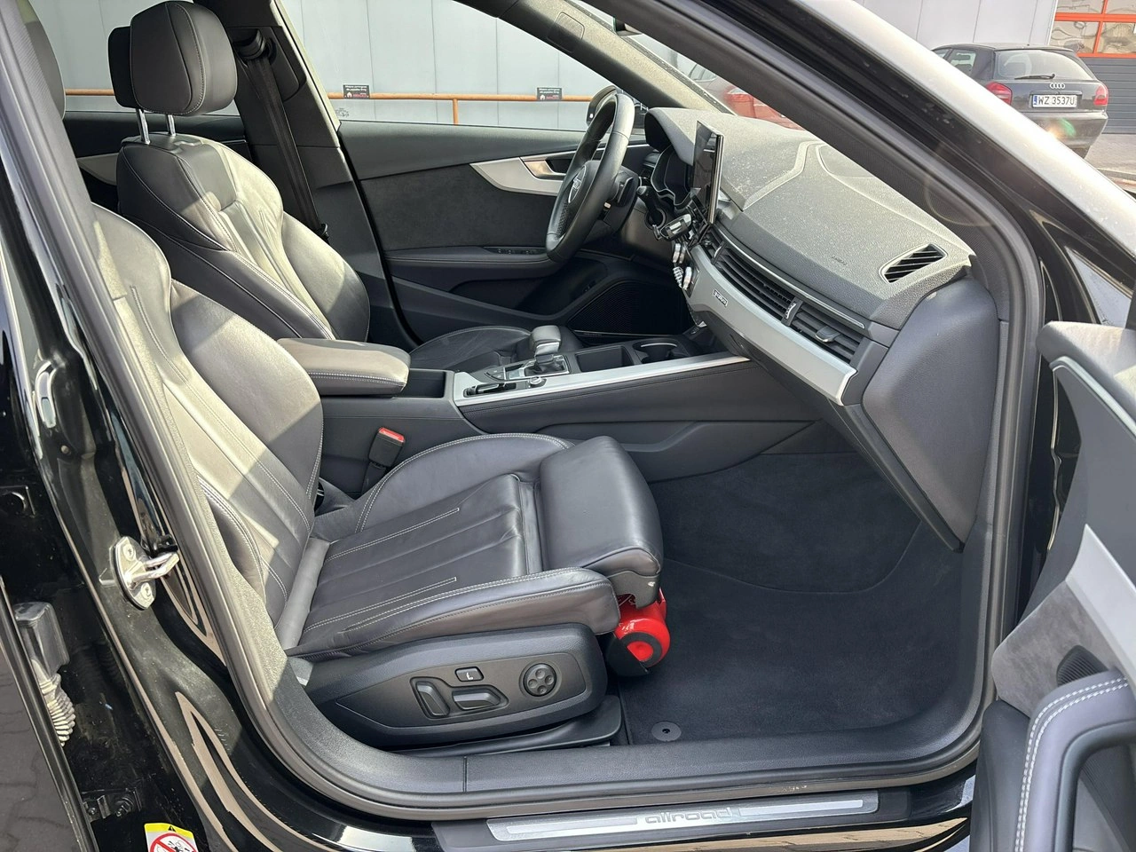 Audi A4 - Zdjęcie 19