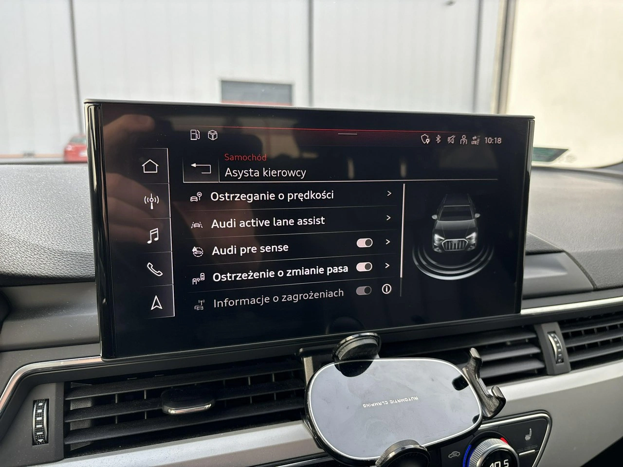 Audi A4 - Zdjęcie 24