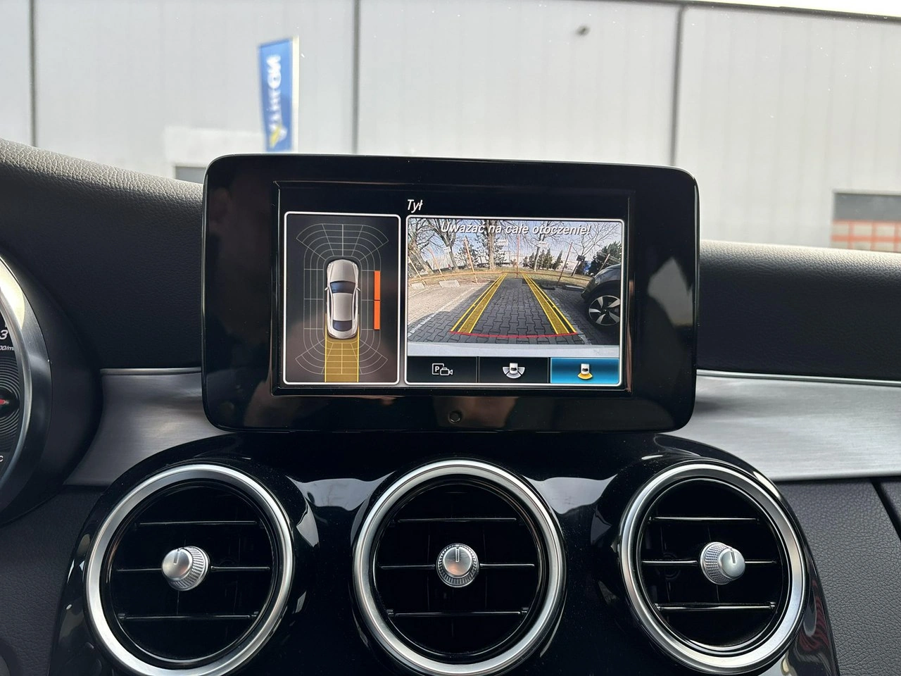 Mercedes C 300 - Zdjęcie 16