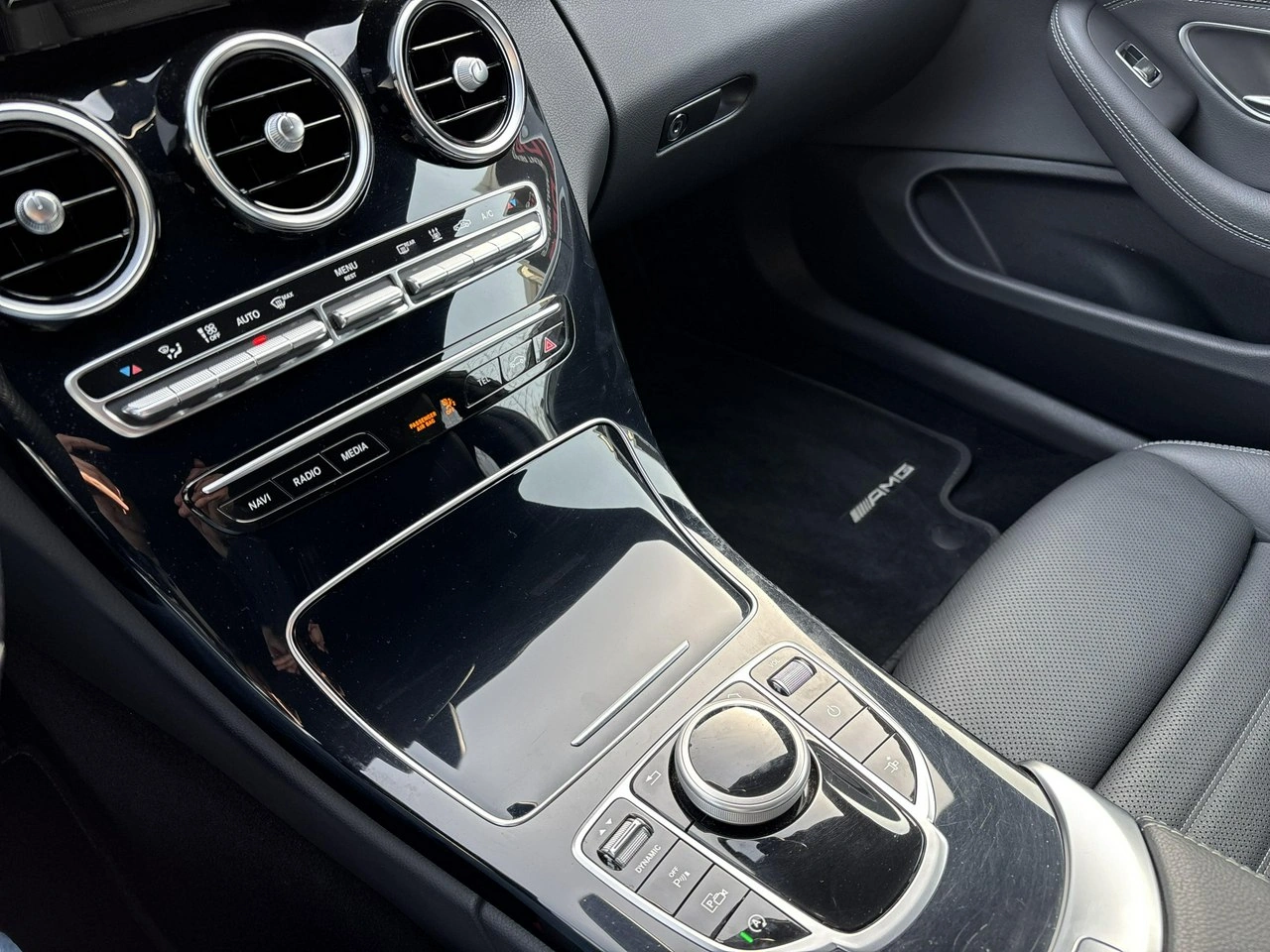 Mercedes C 300 - Zdjęcie 18