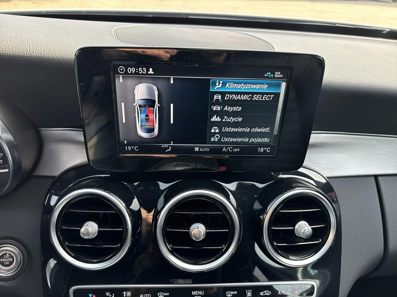 Mercedes C 300 - Zdjęcie 21