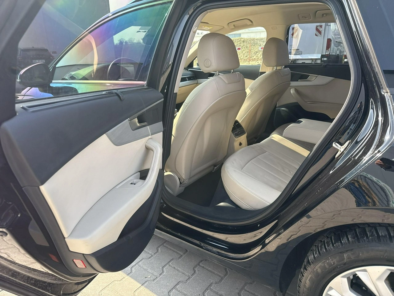 Audi A4 - Zdjęcie 12