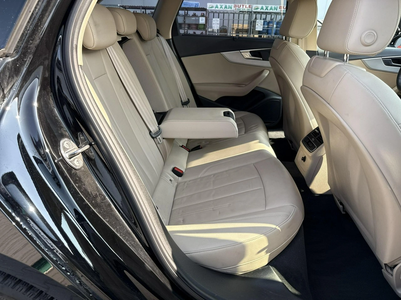 Audi A4 - Zdjęcie 18