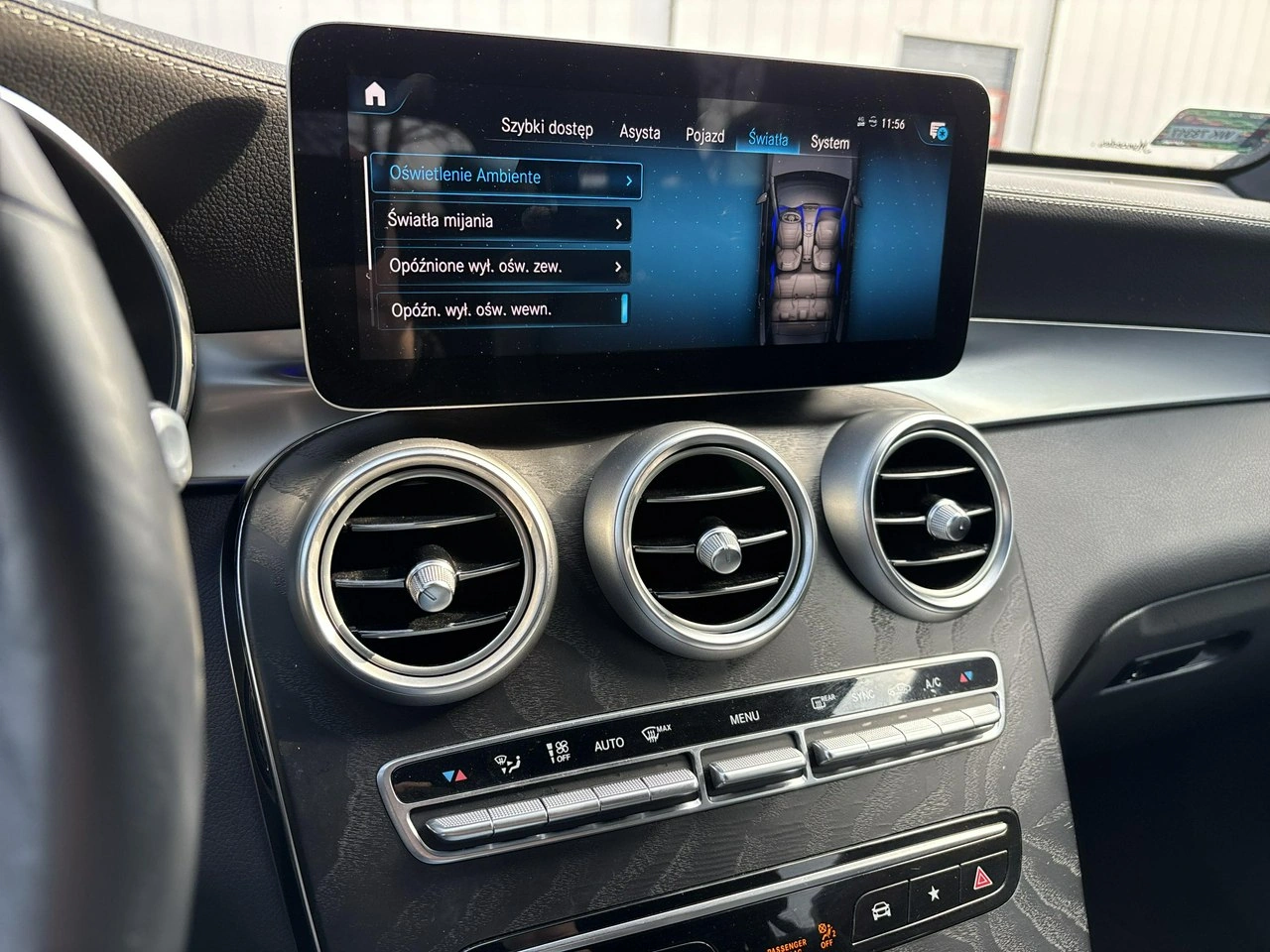 Mercedes GLC 200 - Zdjęcie 26