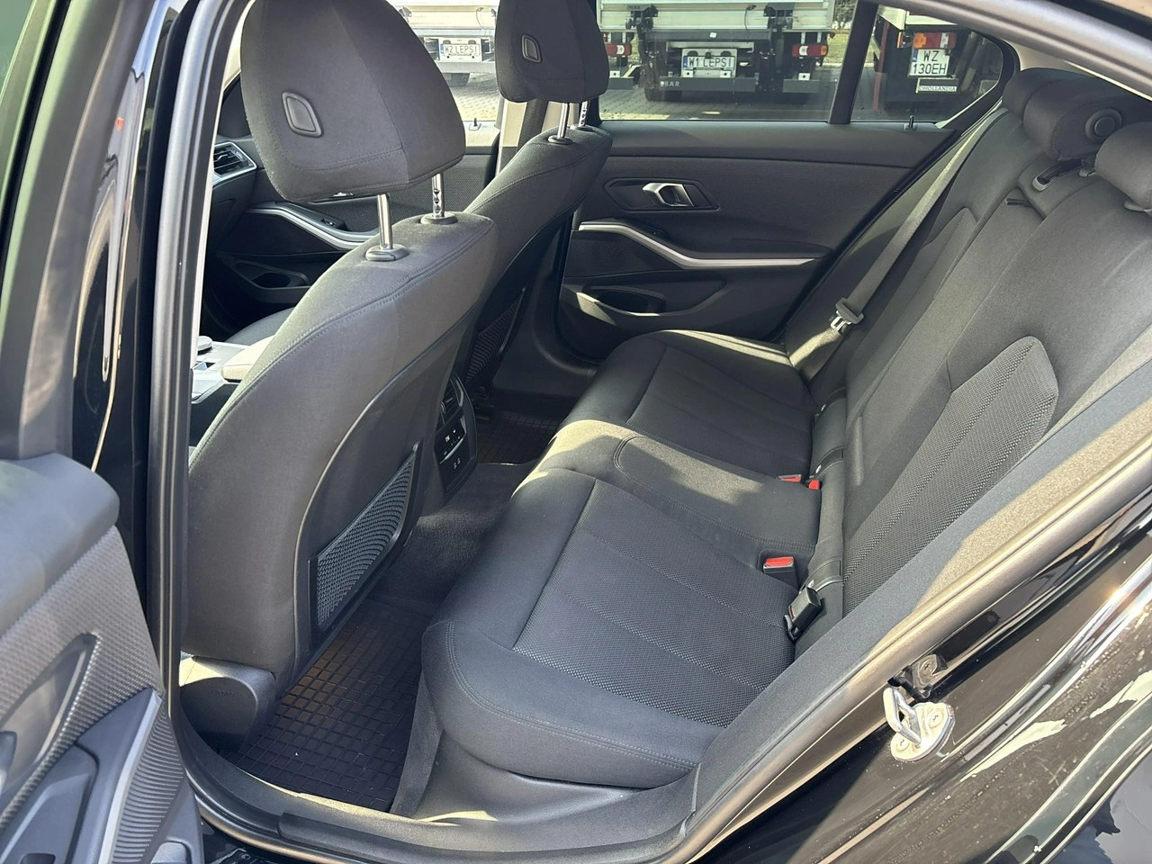 BMW 318 - Zdjęcie 11