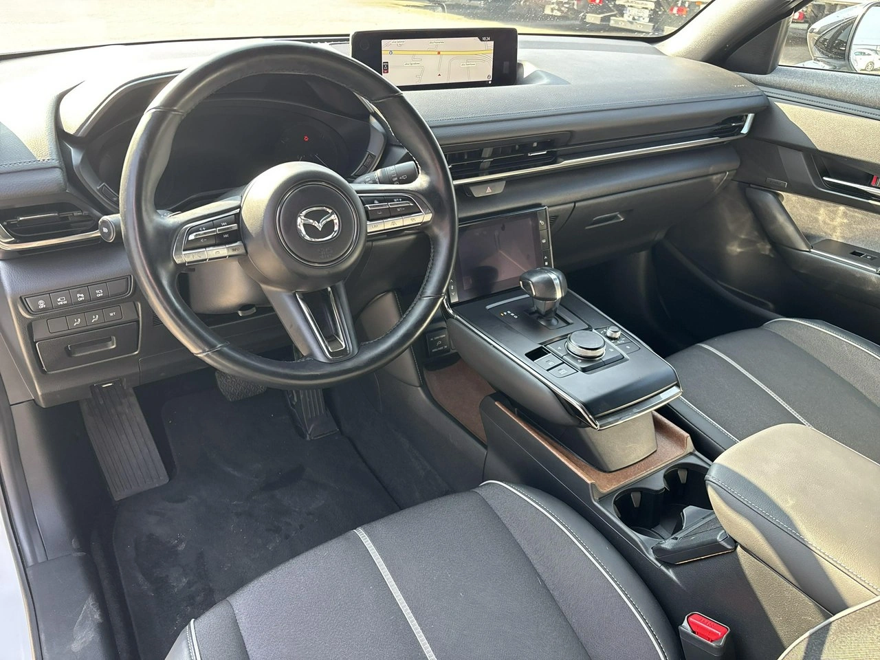 Mazda MX-30 - Zdjęcie 12