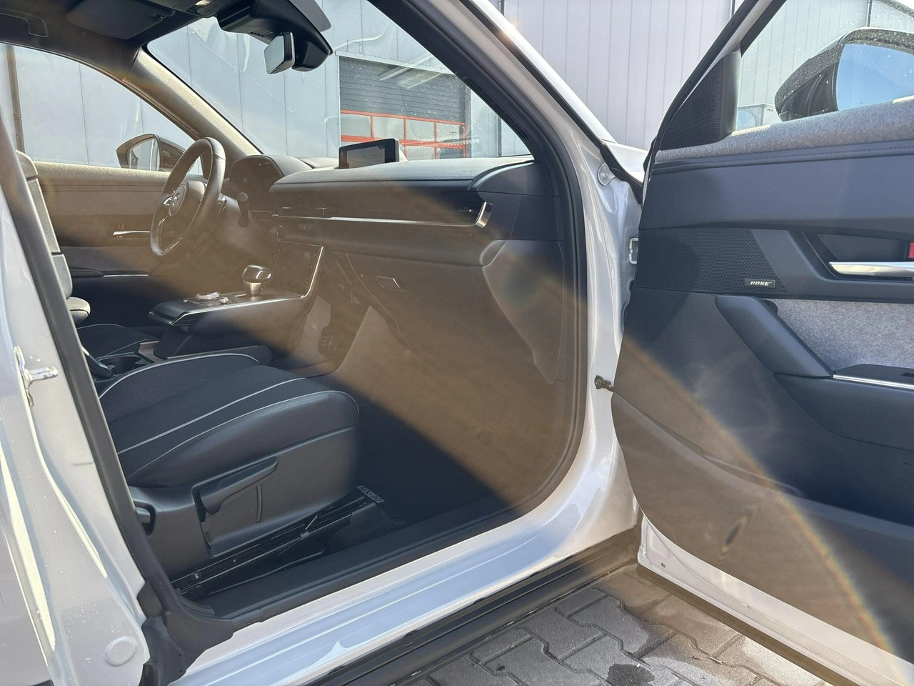 Mazda MX-30 - Zdjęcie 15