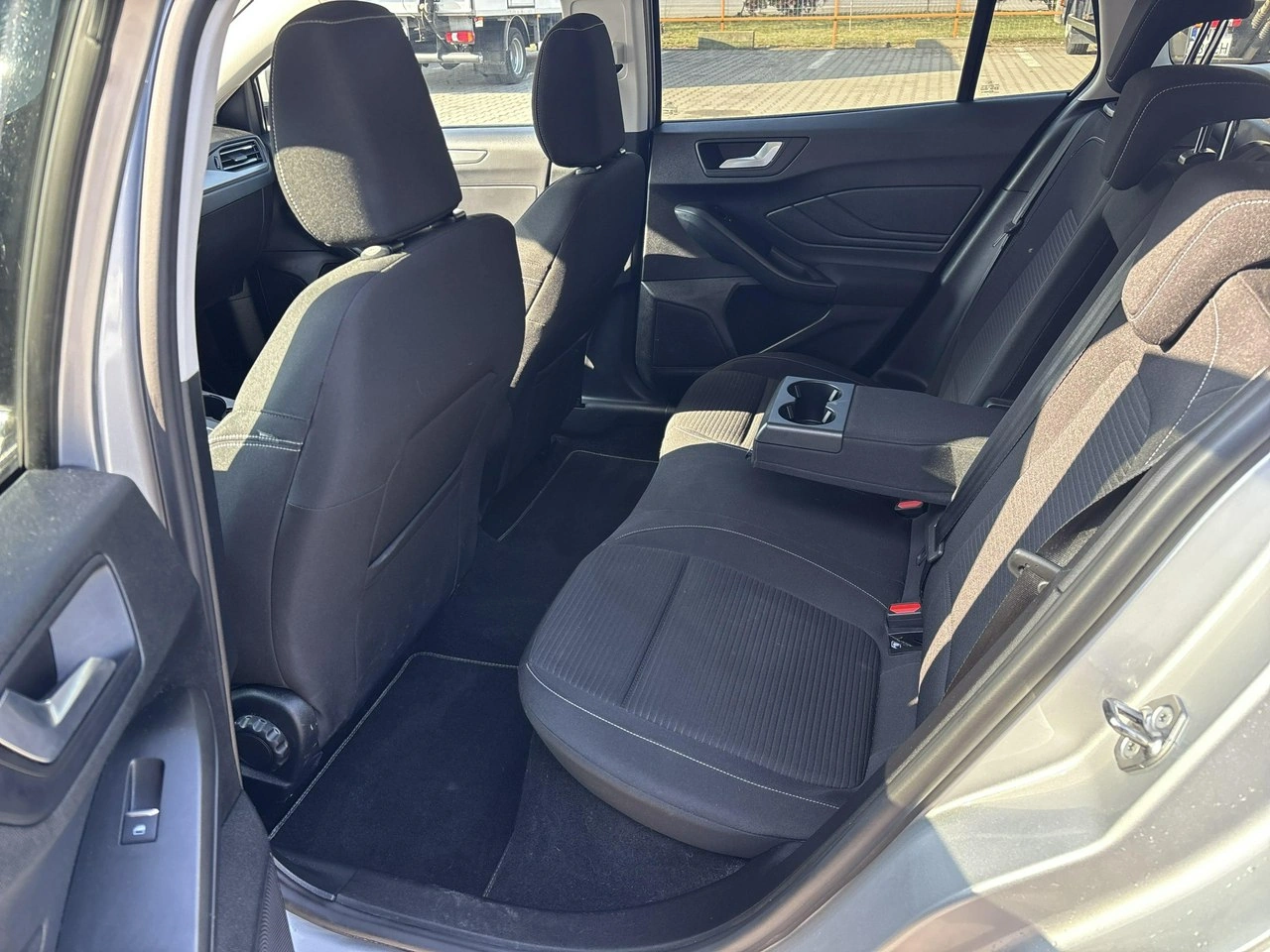 Ford Focus - Zdjęcie 11