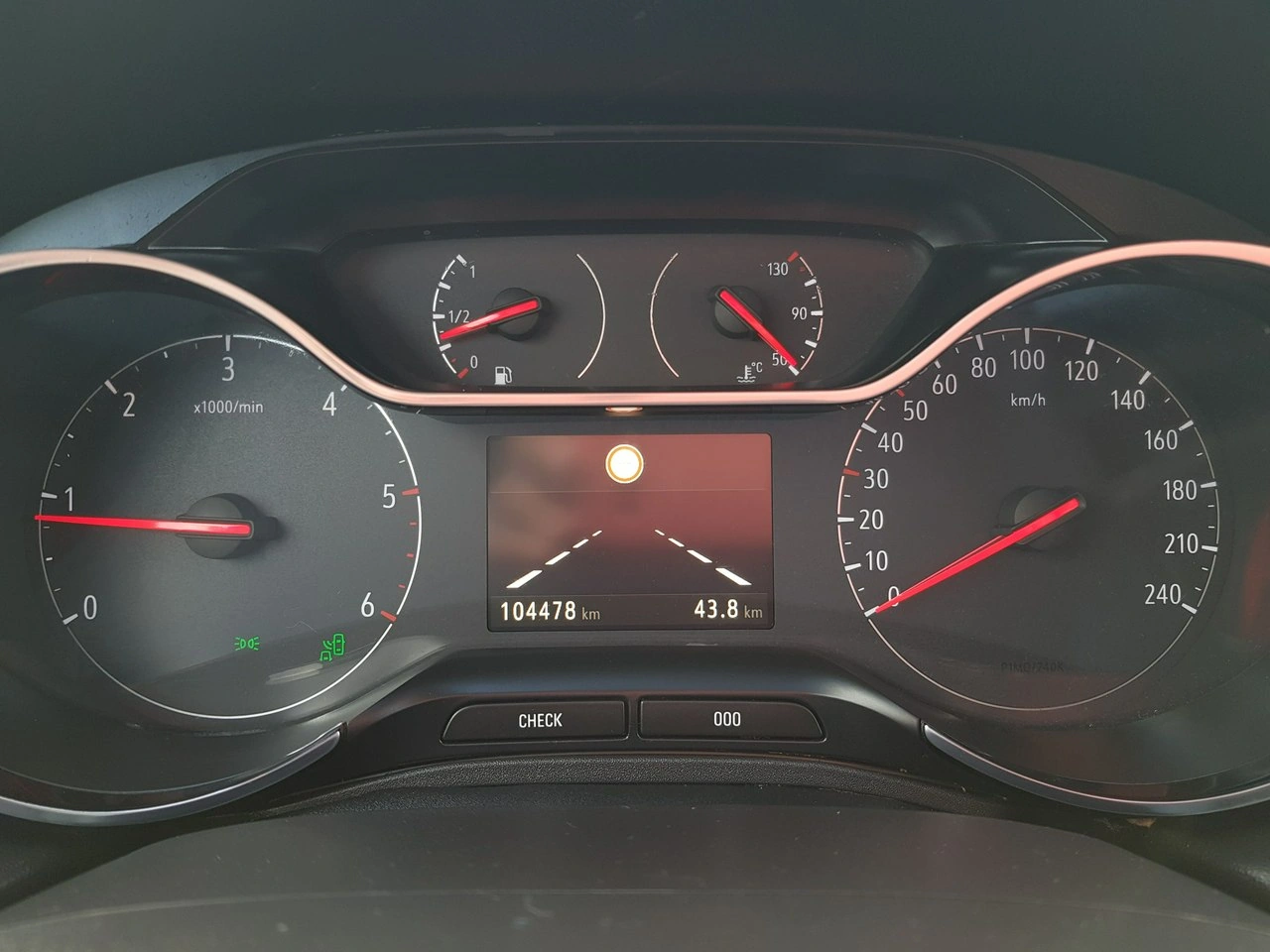 Opel Grandland X - Zdjęcie 19