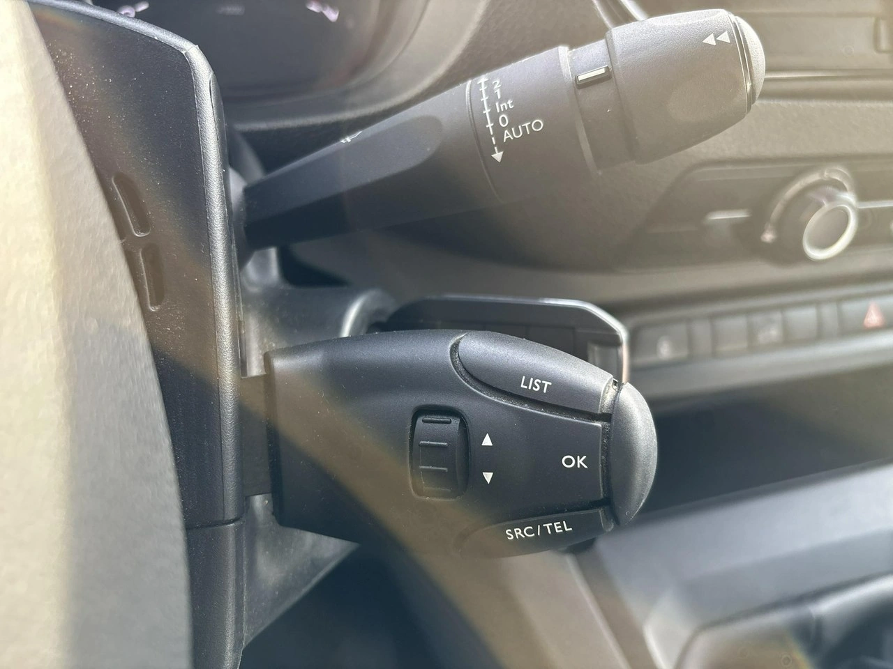 Opel Vivaro - Zdjęcie 19