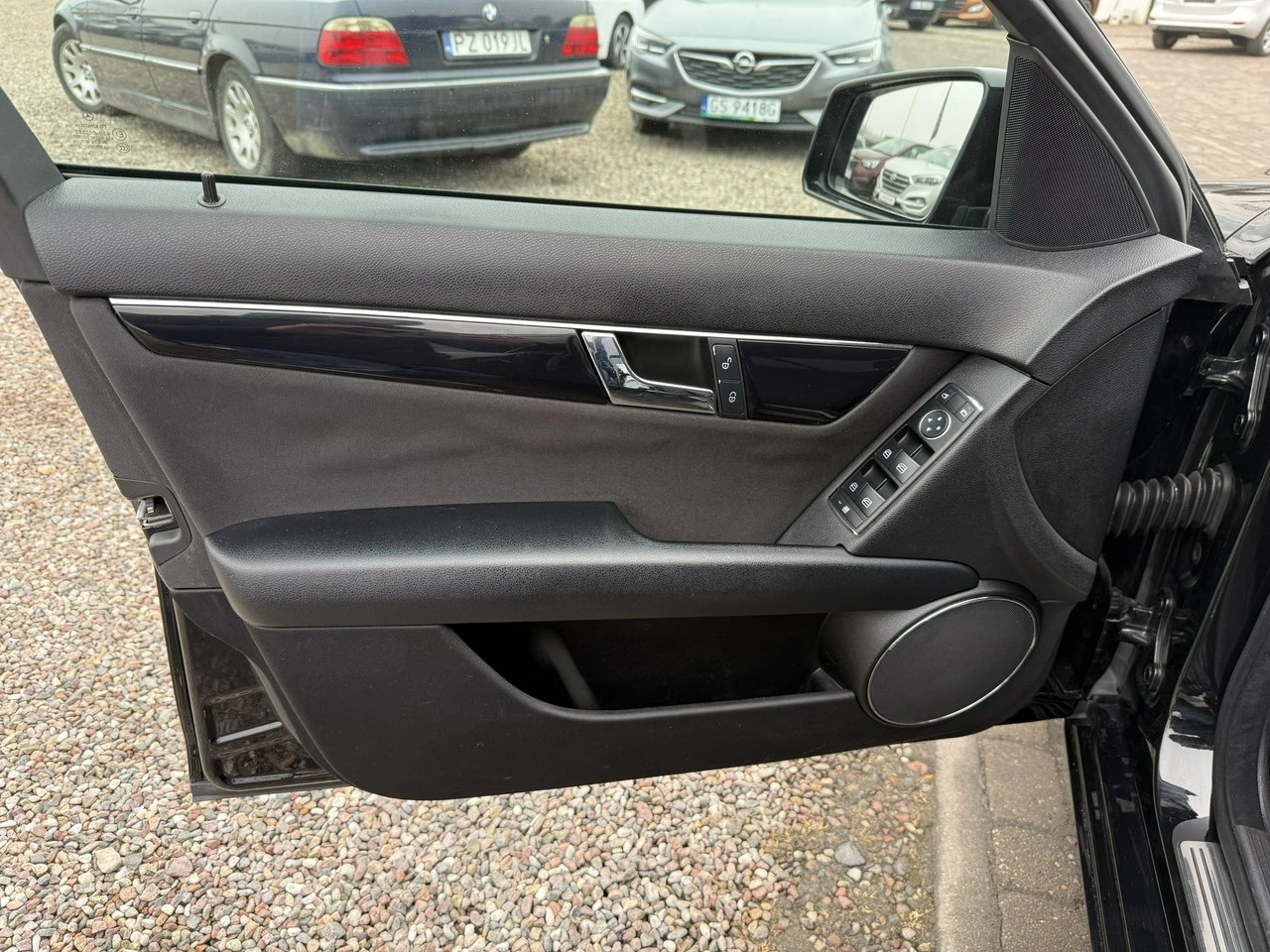 Mercedes C 200 - Zdjęcie 9