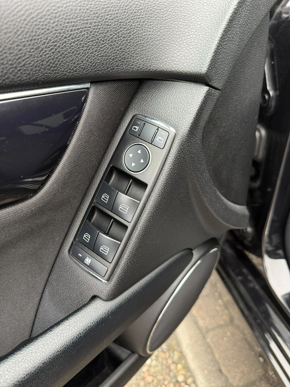 Mercedes C 200 - Zdjęcie 19