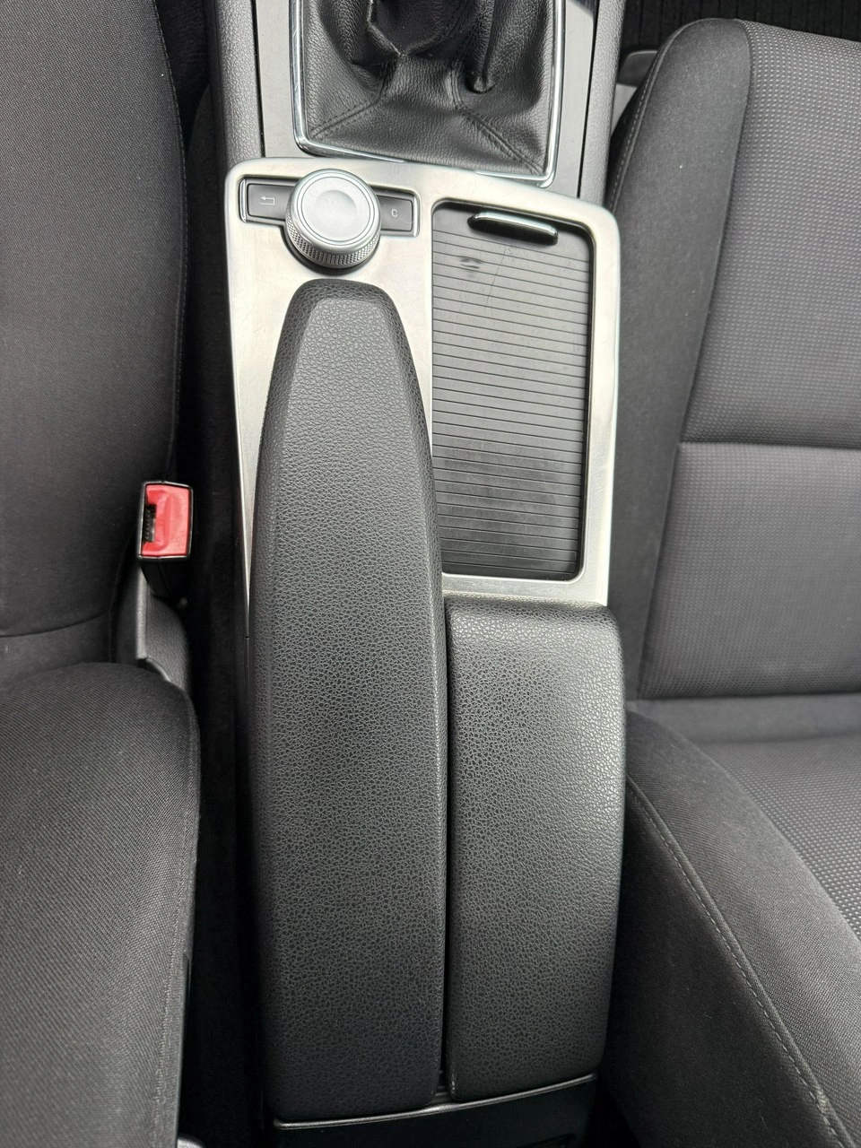 Mercedes C 200 - Zdjęcie 21