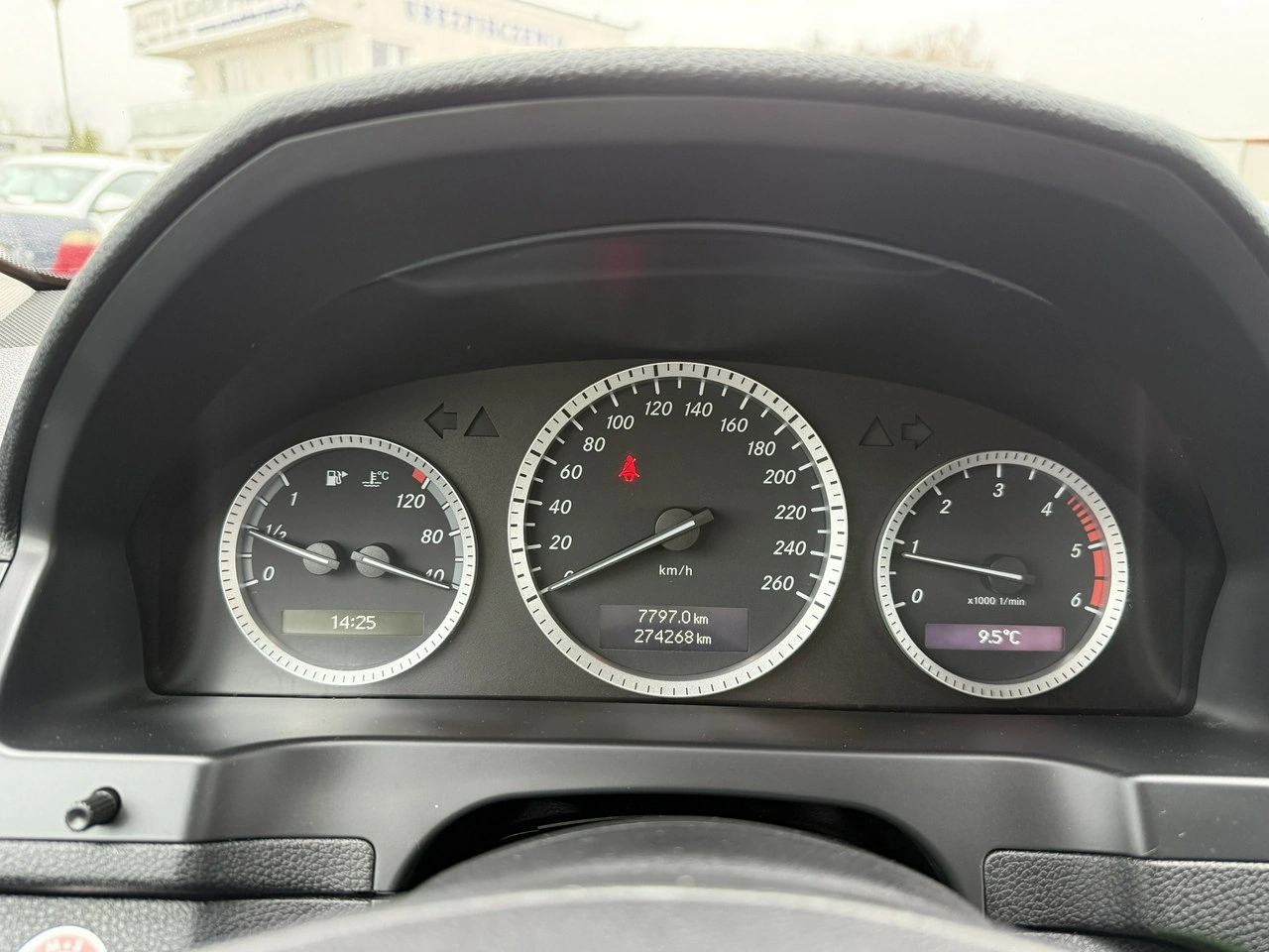 Mercedes C 200 - Zdjęcie 25