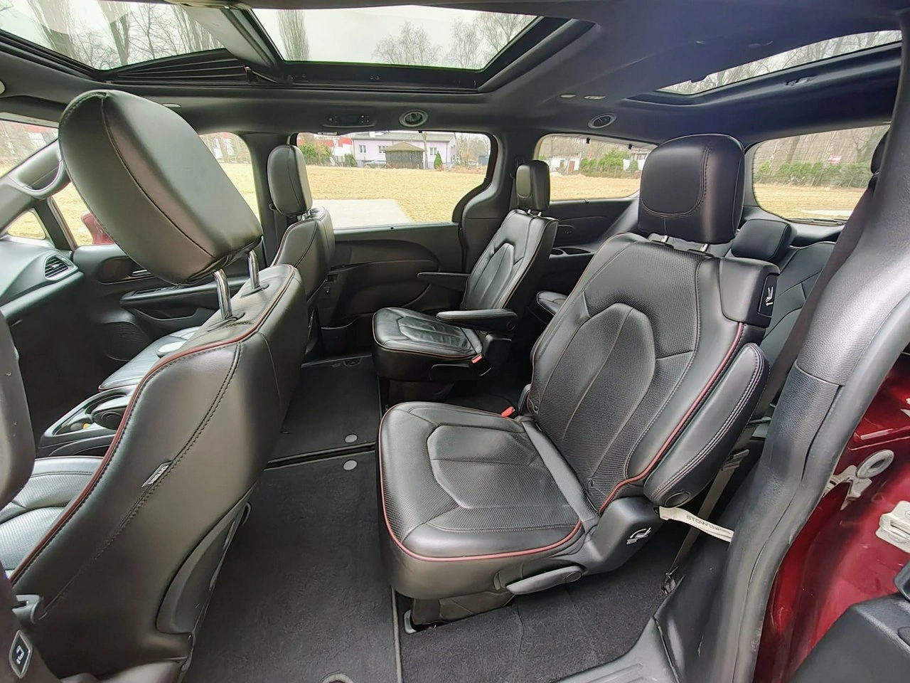 Chrysler Pacifica - Zdjęcie 18