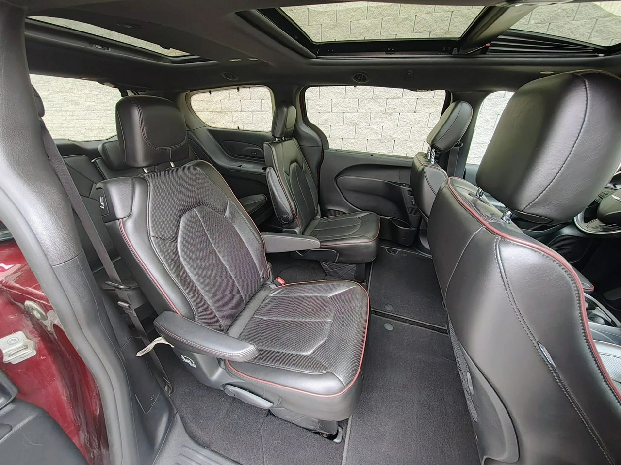 Chrysler Pacifica - Zdjęcie 20