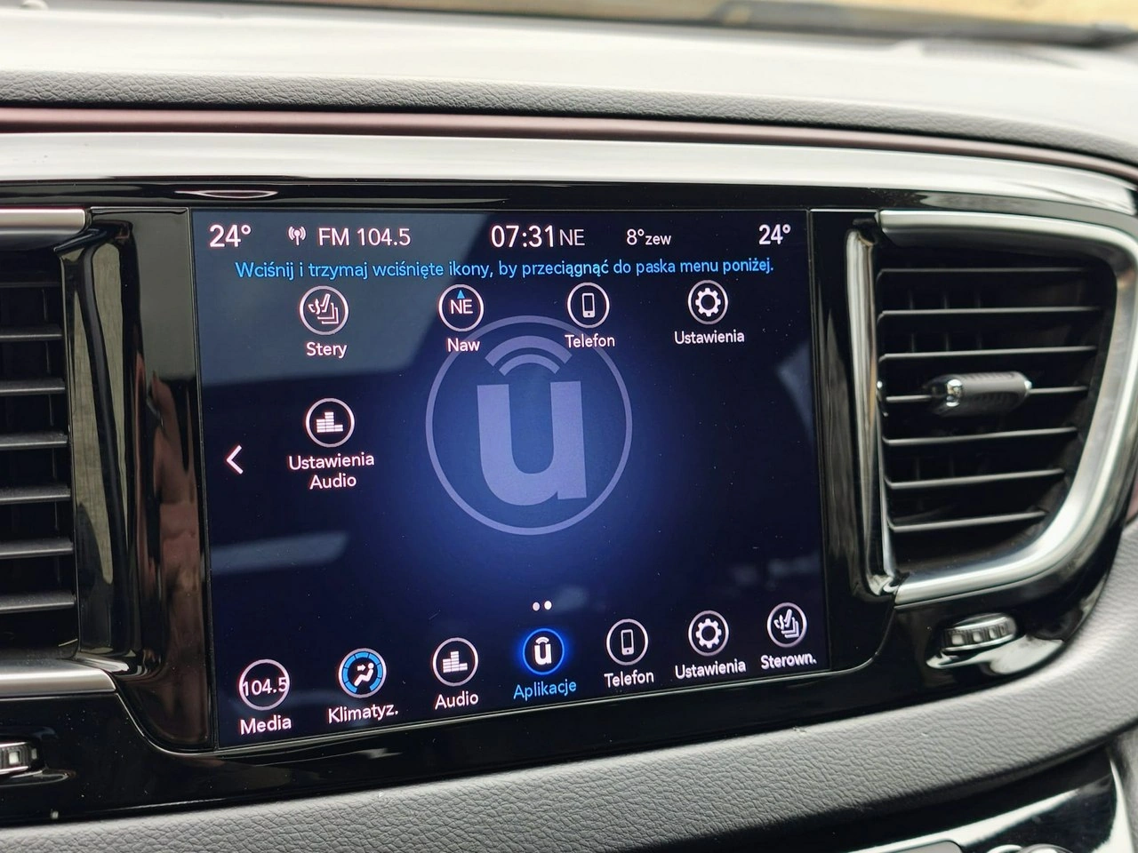 Chrysler Pacifica - Zdjęcie 23