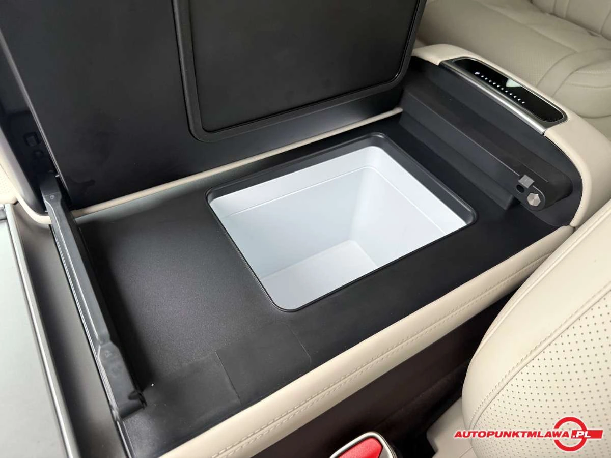 Denza N9 - Zdjęcie 9