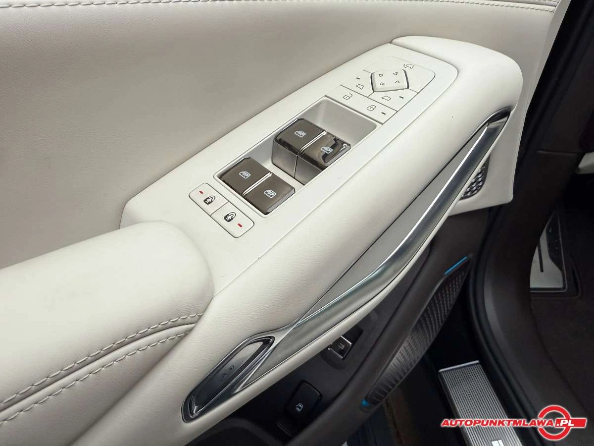 Denza N9 - Zdjęcie 11