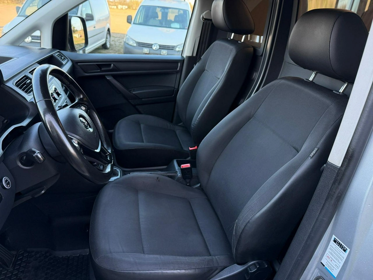 Volkswagen Caddy - Zdjęcie 11