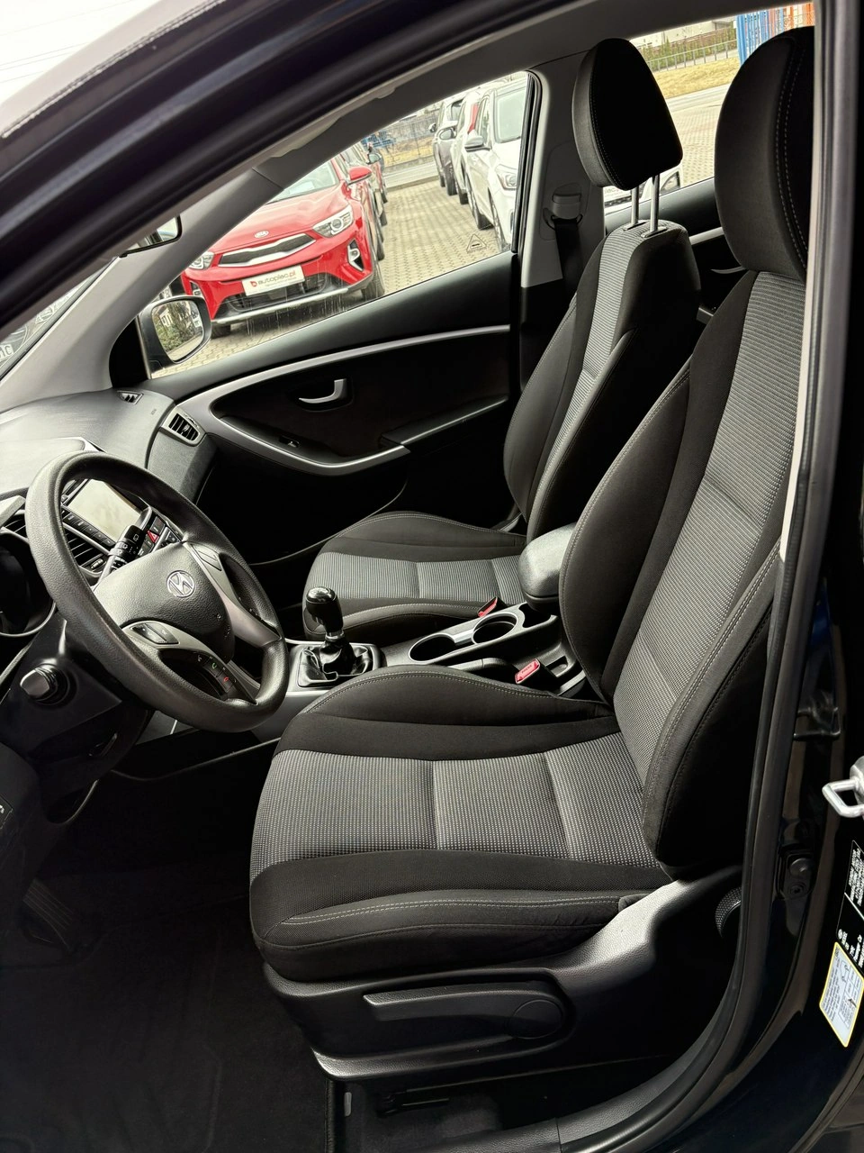 Hyundai i30 - Zdjęcie 12