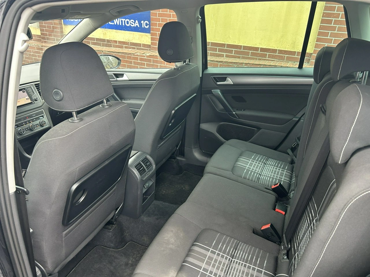 Volkswagen Golf Sportsvan - Zdjęcie 14