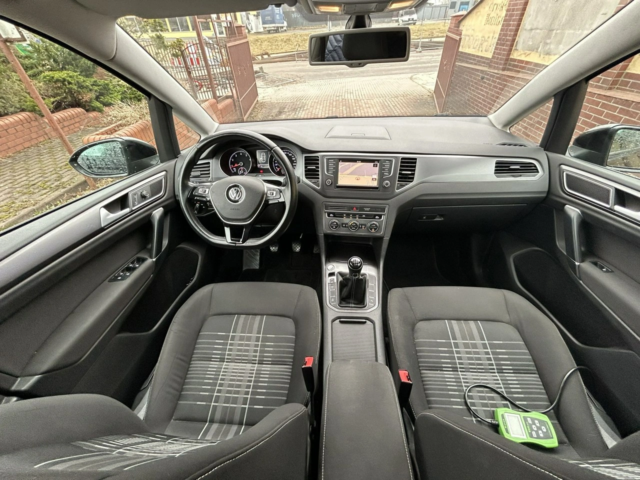 Volkswagen Golf Sportsvan - Zdjęcie 9