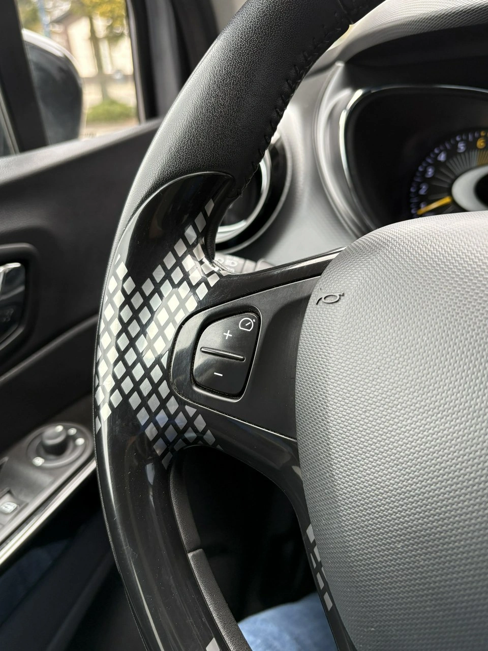 Renault Captur - Zdjęcie 19