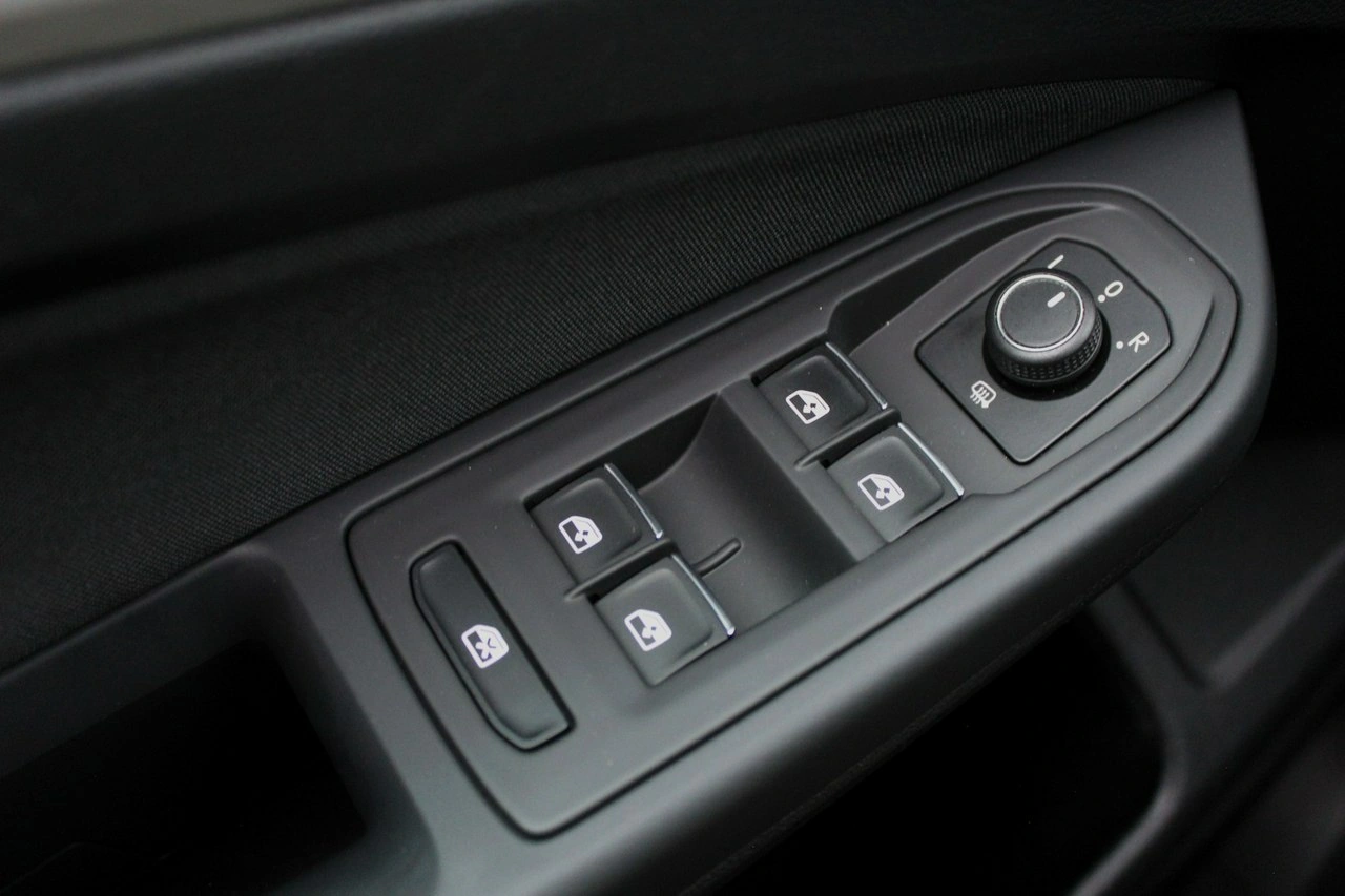 Volkswagen Golf Variant - Zdjęcie 14