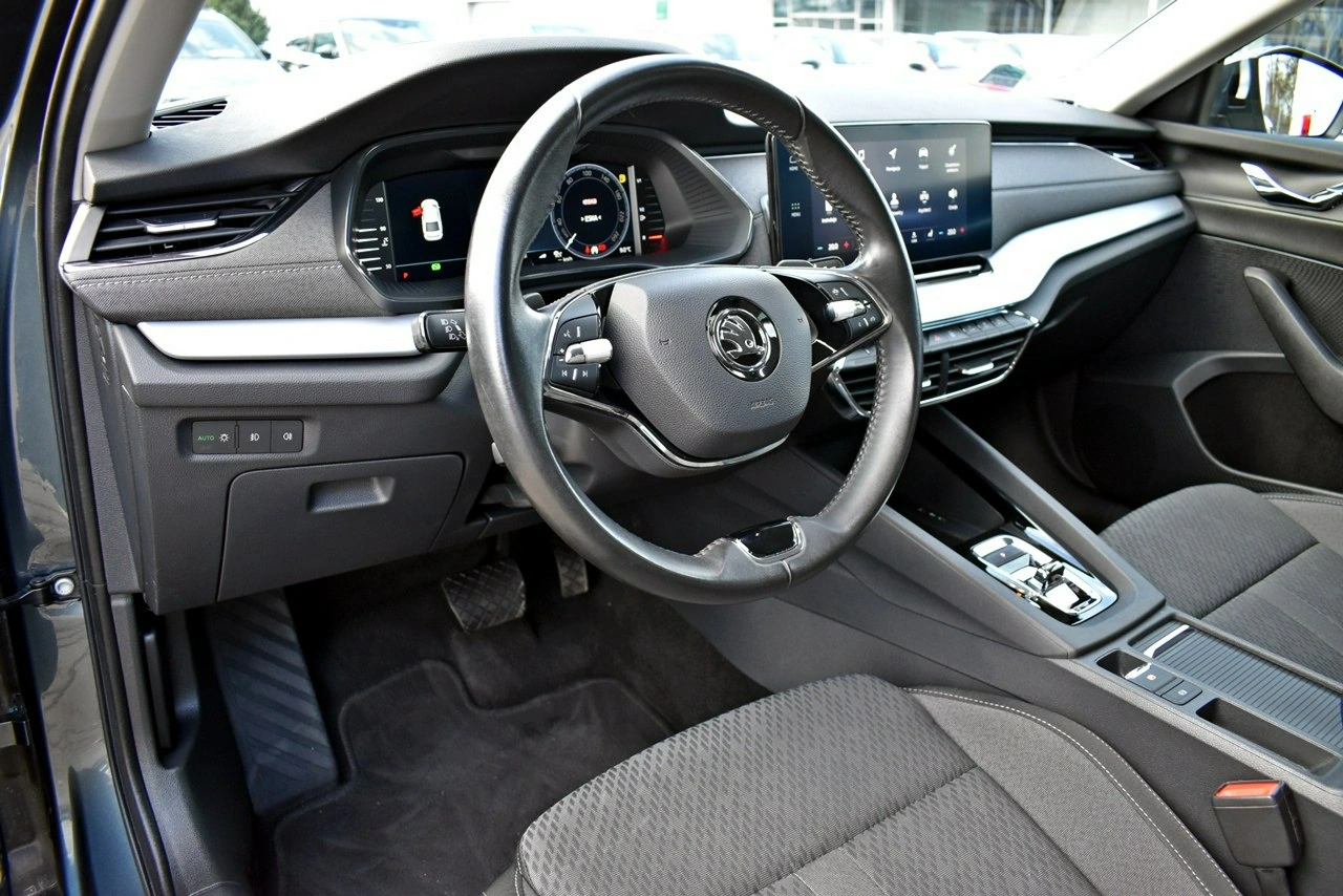 Skoda Octavia - Zdjęcie 9