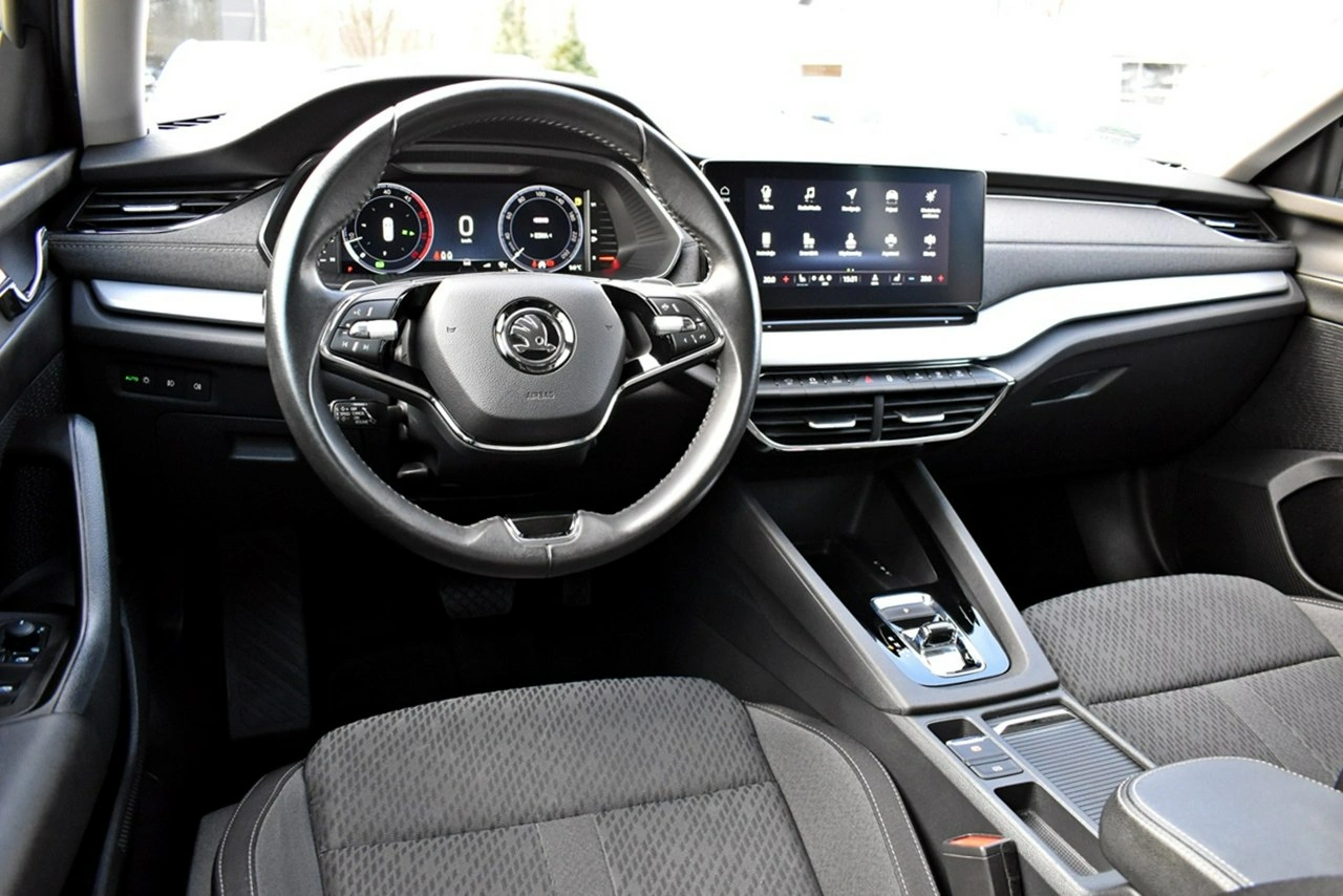 Skoda Octavia - Zdjęcie 14