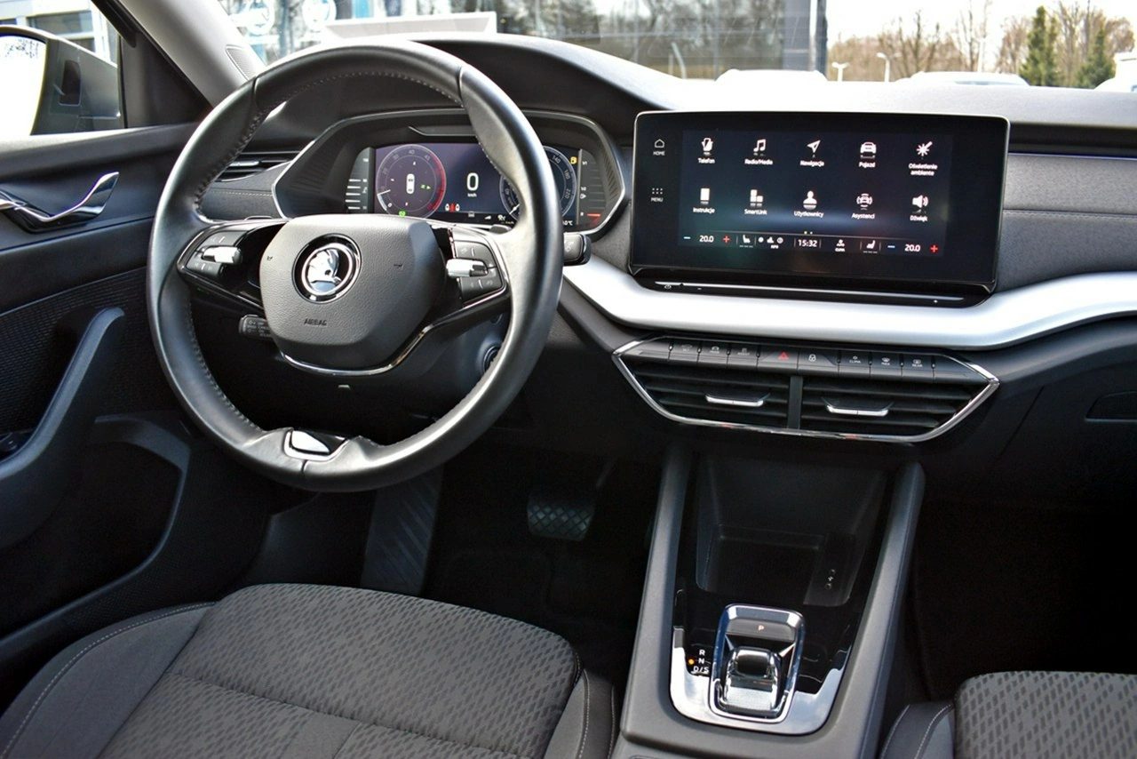 Skoda Octavia - Zdjęcie 19