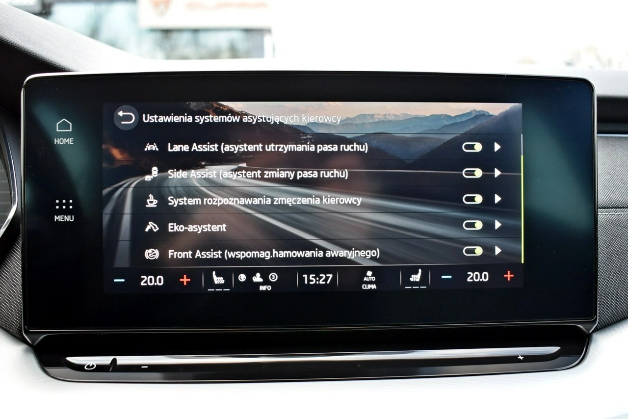 Skoda Octavia - Zdjęcie 24