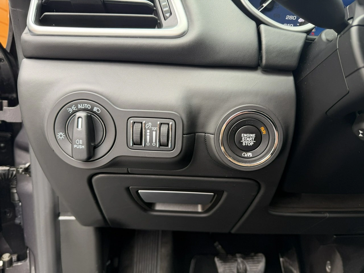 Maserati Ghibli - Zdjęcie 15