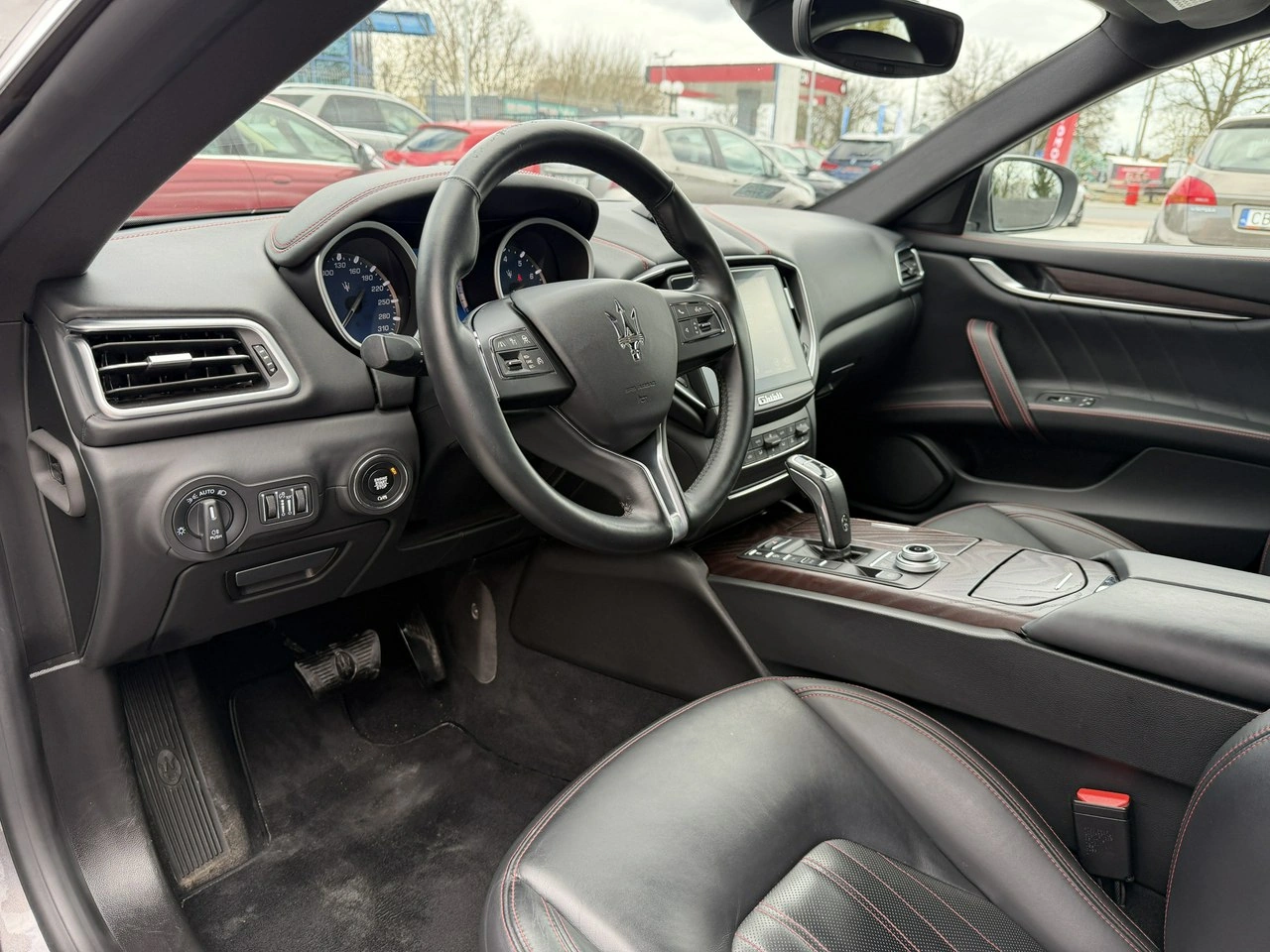 Maserati Ghibli - Zdjęcie 16