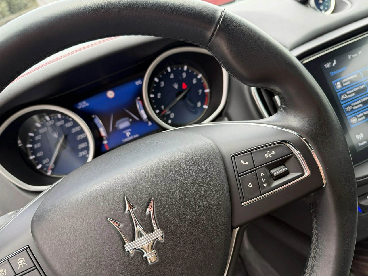 Maserati Ghibli - Zdjęcie 19