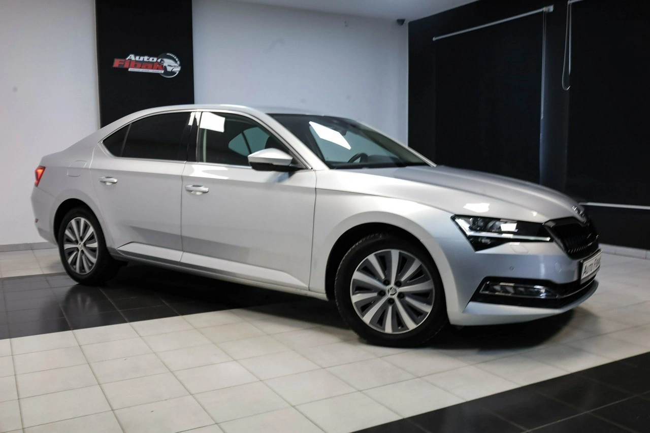 Skoda Superb - Zdjęcie 1